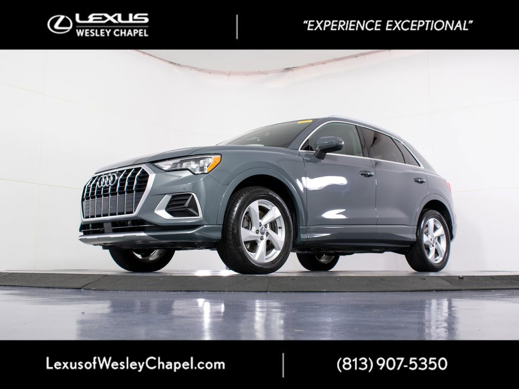 Used 2020 Audi Q3 2.0T Premium w/ Convenience Package AWD/4WD image 12