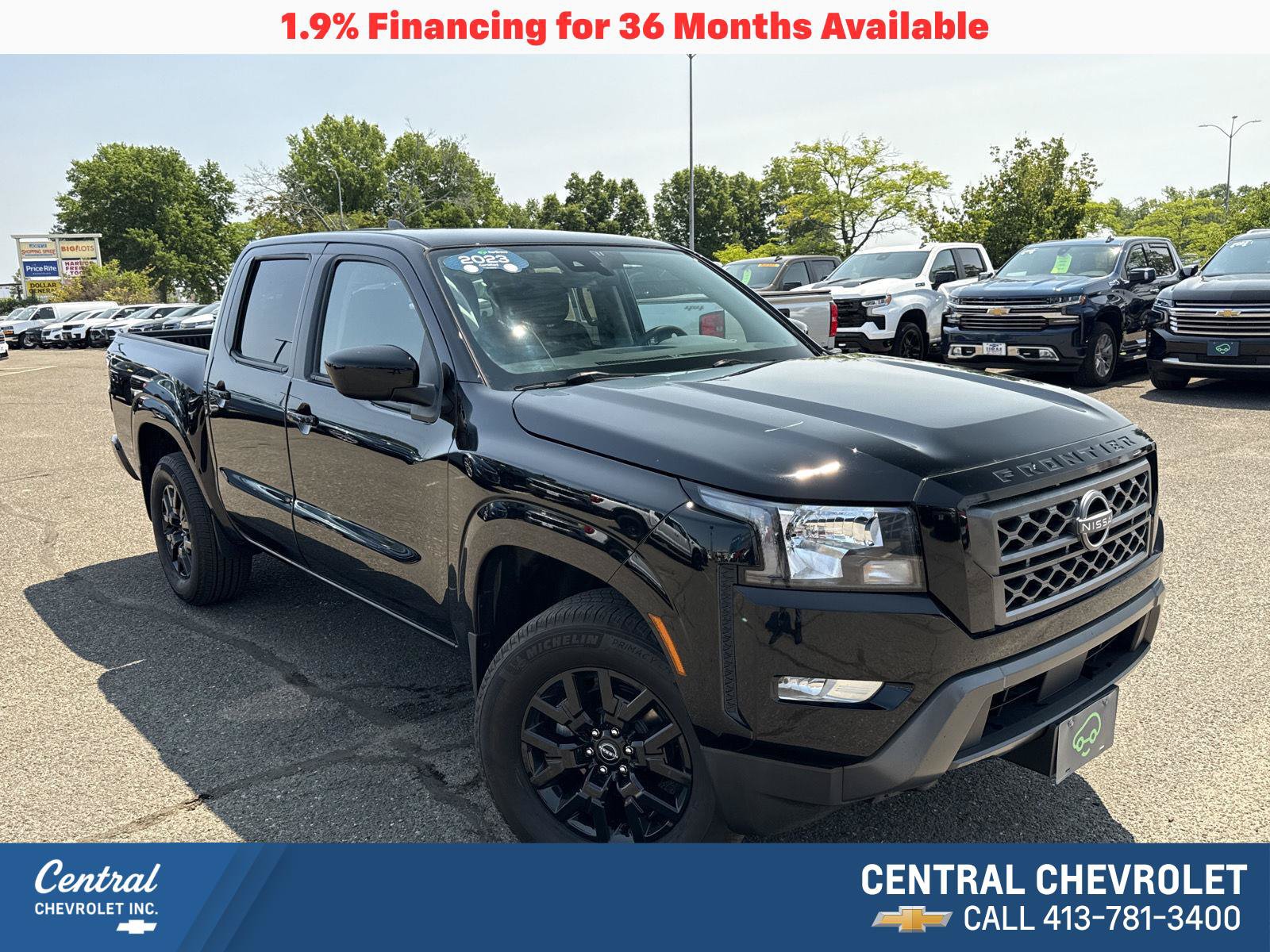 Used 2023 Nissan Frontier SV AWD/4WD image 1