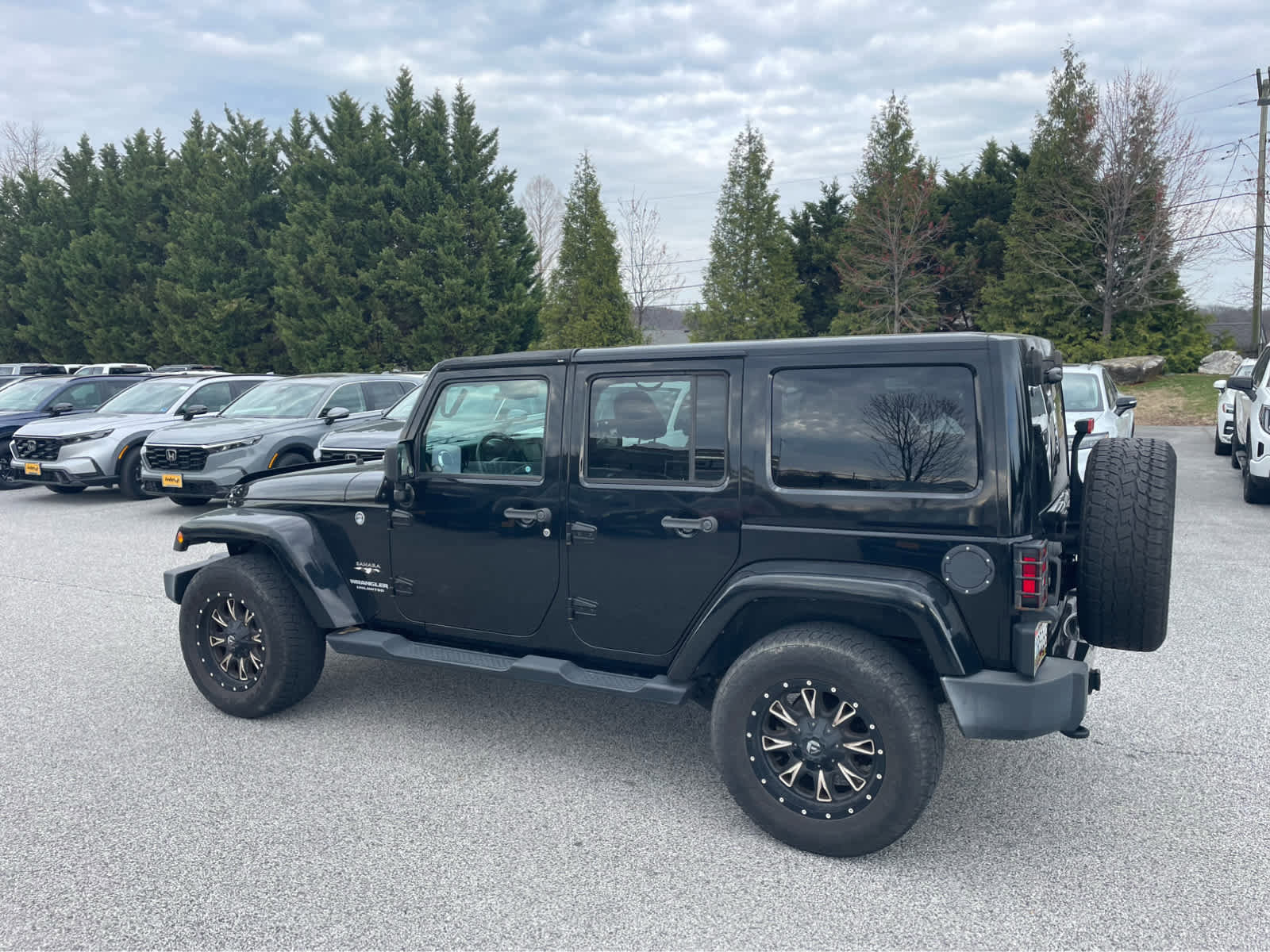 Used 2016 Jeep Wrangler Unlimited Sahara w/ Dual Top Group image 2