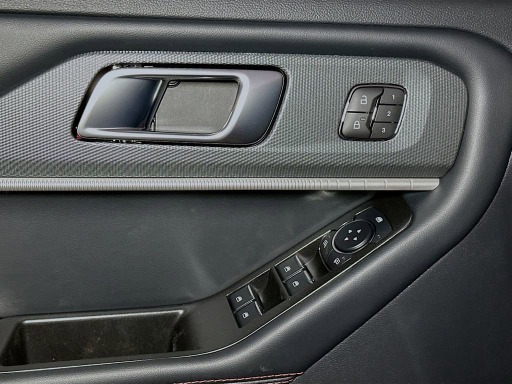 New 2026 Ford Explorer ST-Line w/ ST-Line Street Pack AWD/4WD image 14