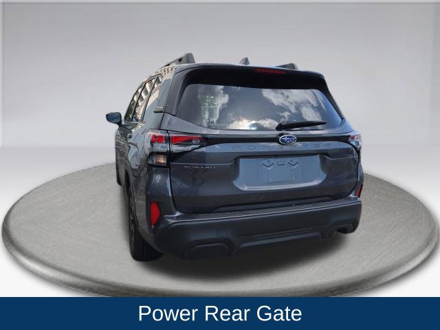 Used 2025 Subaru Forester Premium AWD/4WD image 10