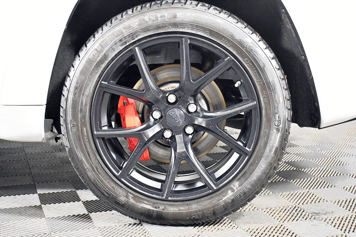 Used 2019 Jeep Grand Cherokee SRT AWD/4WD image 16