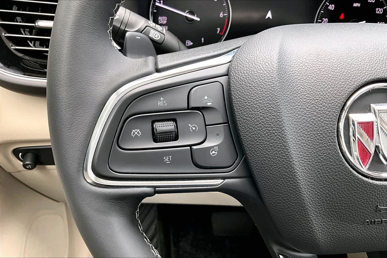 Used 2023 Buick Envision Avenir FWD image 22