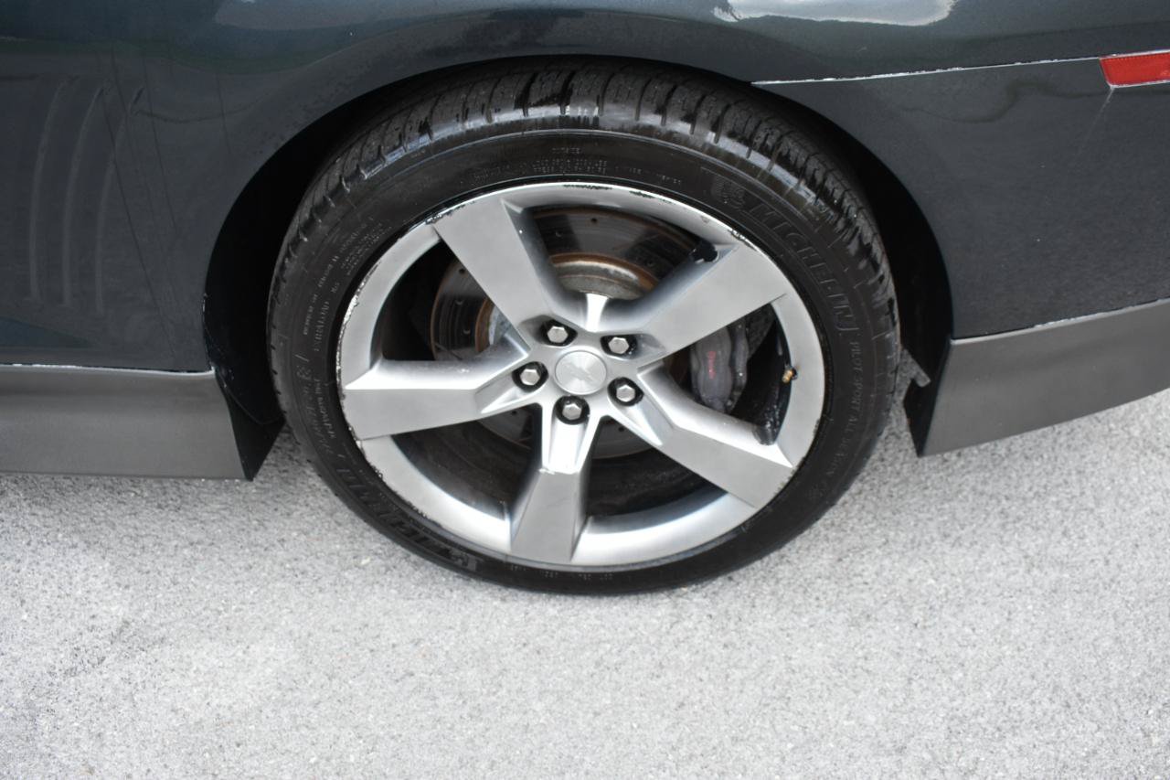 Used 2012 Chevrolet Camaro SS RWD image 34