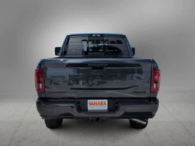 New 2026 RAM 2500 Laramie AWD/4WD image 10