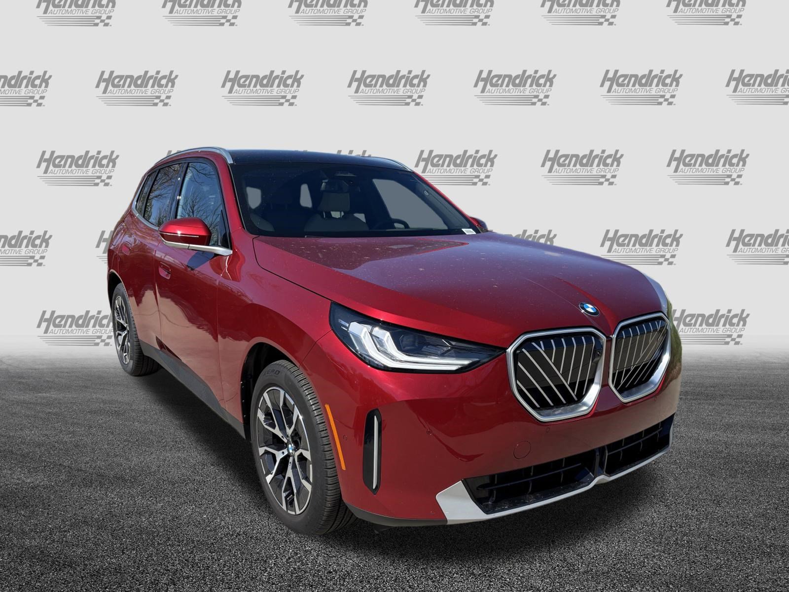 Certified 2025 BMW X3 xDrive30 w/ Premium Package AWD/4WD image 2