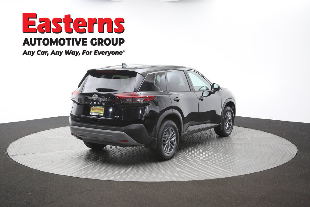 Used 2023 Nissan Rogue S AWD/4WD image 42