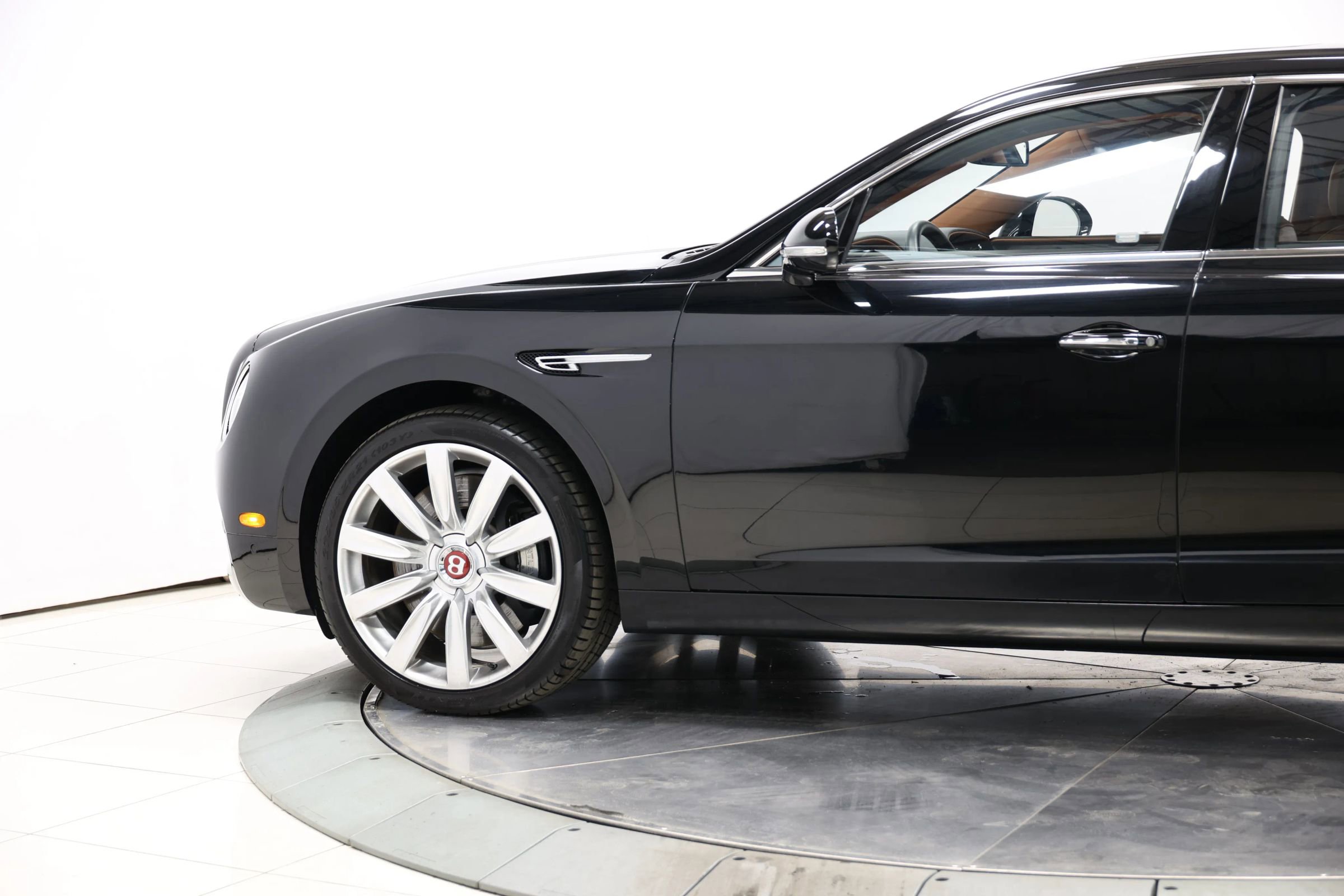 Used 2015 Bentley Flying Spur V8 AWD/4WD image 6