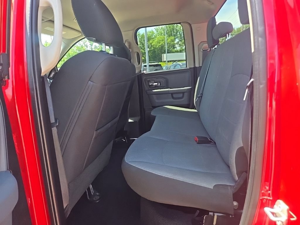 Used 2024 RAM 1500 Classic SLT AWD/4WD image 18