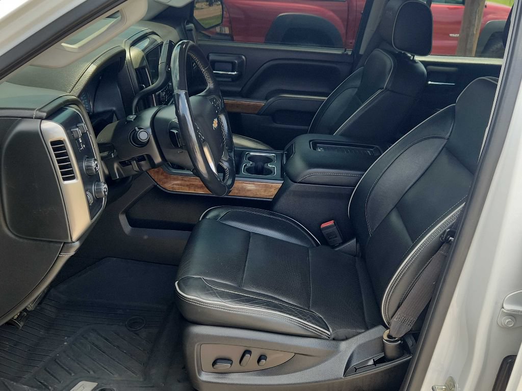 Used 2018 Chevrolet Silverado 1500 High Country AWD/4WD image 4