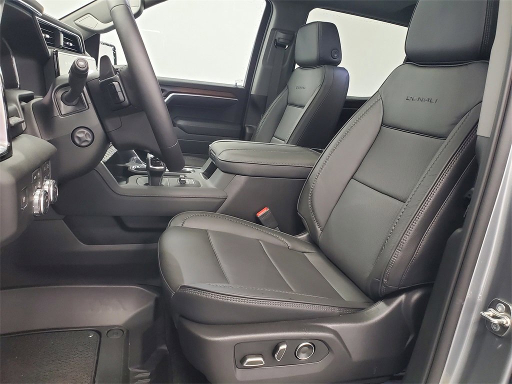 New 2026 GMC Sierra 1500 Denali image 5