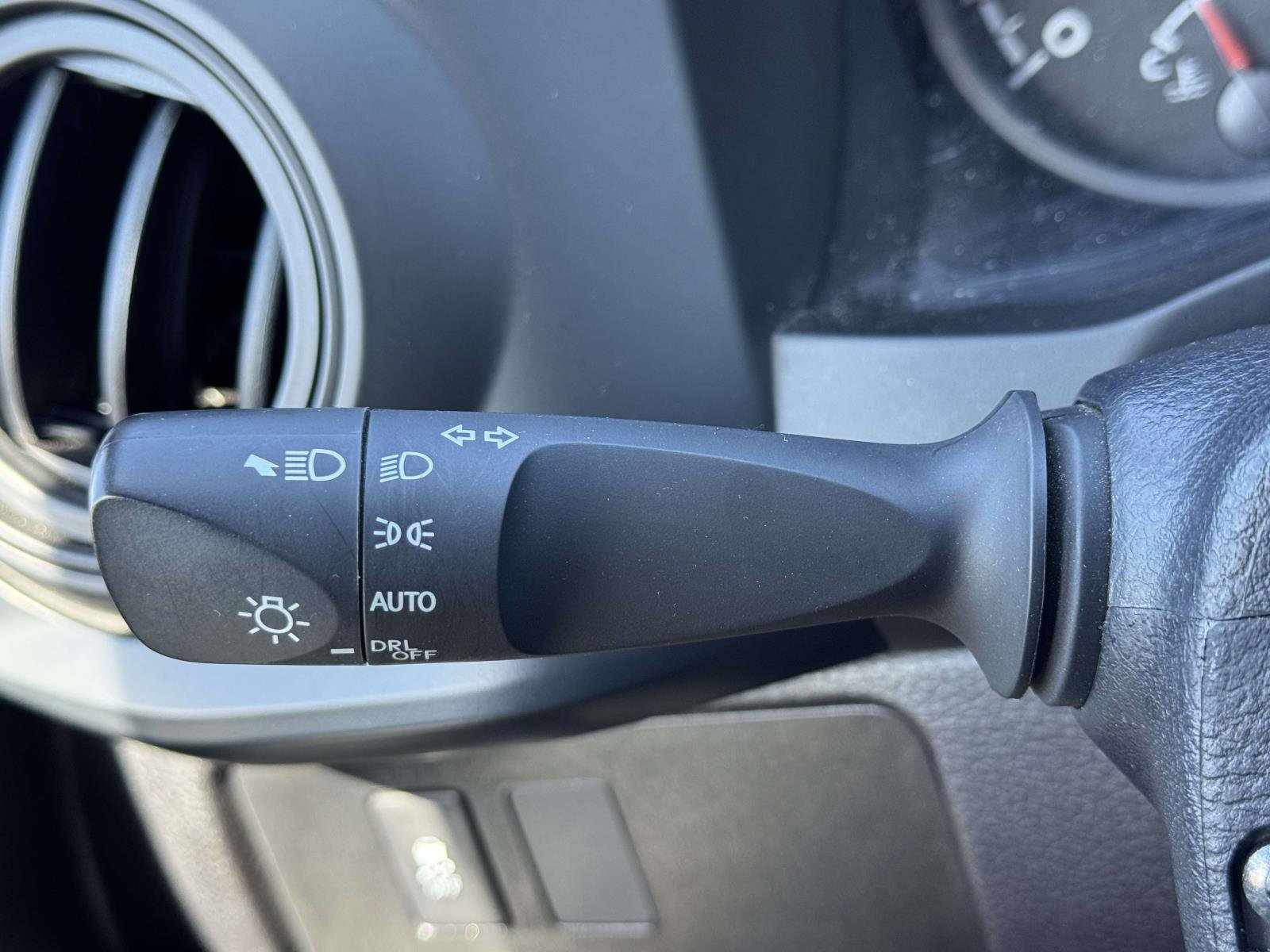 Certified 2022 Toyota Tacoma SR image 21