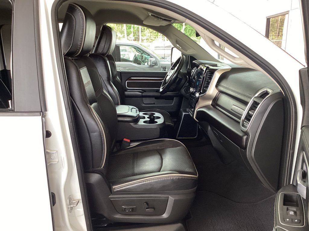 Used 2023 RAM 4500 Laramie AWD/4WD image 43
