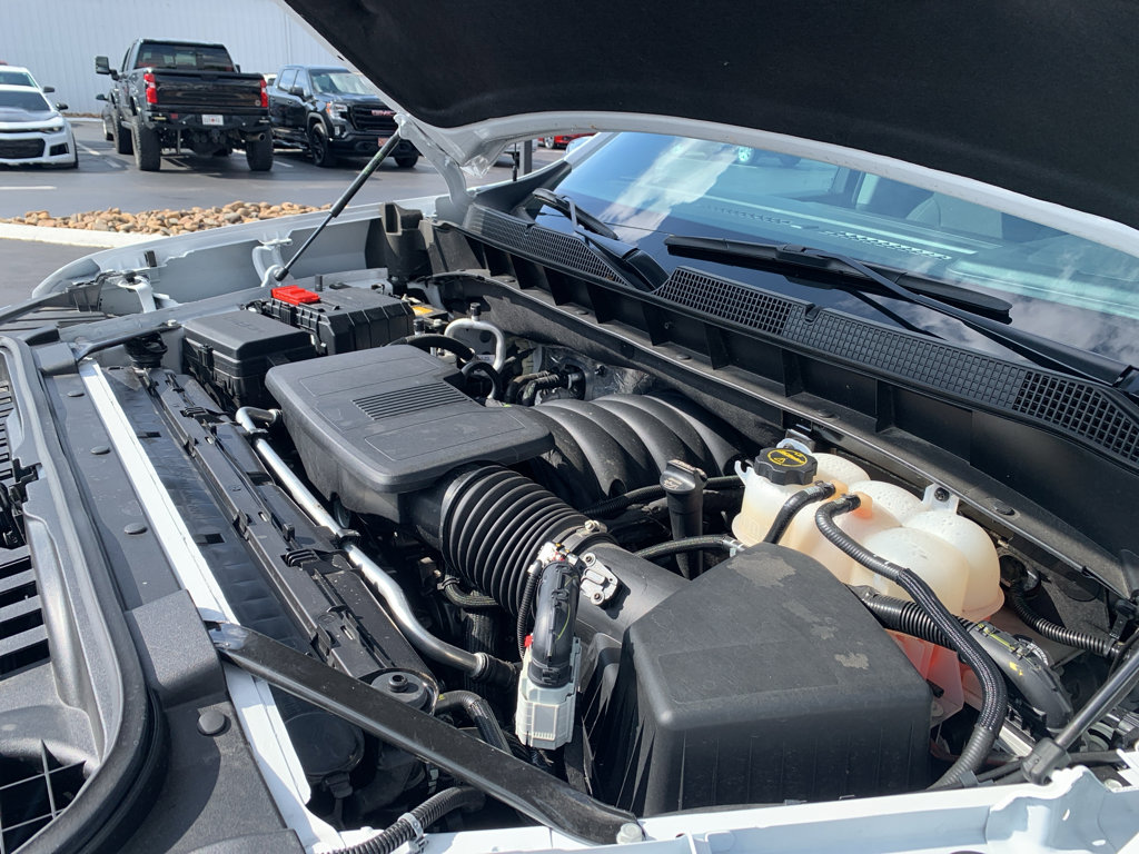 Used 2025 Chevrolet Silverado 1500 LT image 36