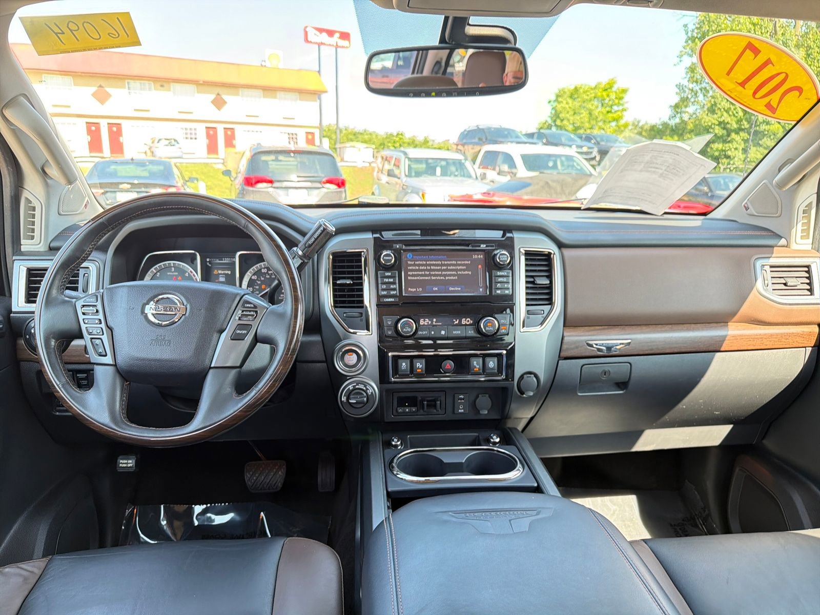 Used 2017 Nissan Titan Platinum Reserve AWD/4WD image 13