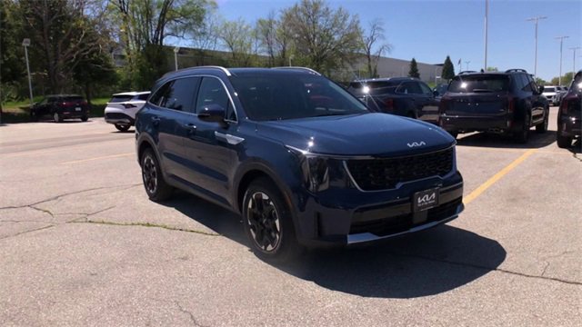 New 2025 Kia Sorento S w/ Panoramic Sunroof Package image 5