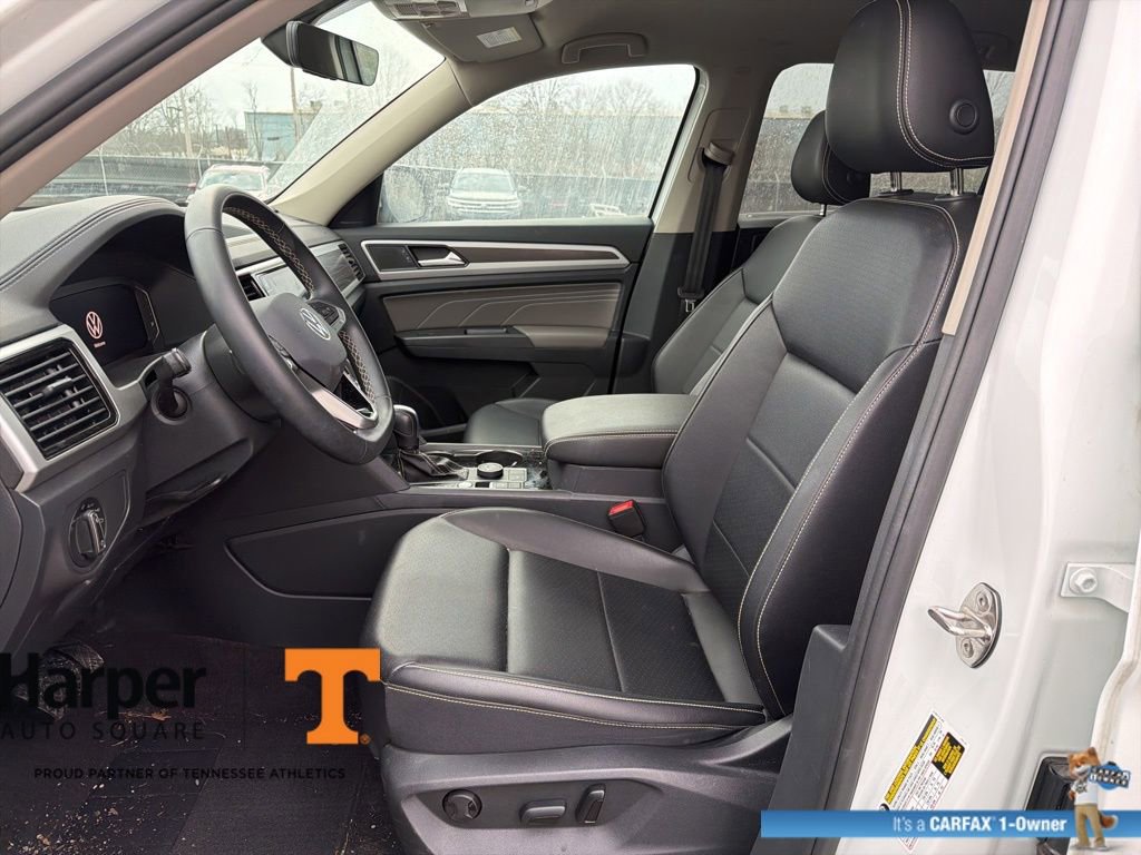 Used 2023 Volkswagen Atlas SE image 14