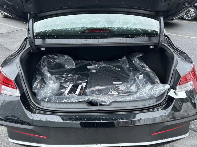 New 2026 Hyundai Elantra SEL FWD image 5