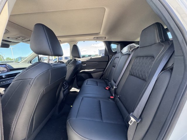 New 2026 Nissan Murano Platinum AWD/4WD image 17