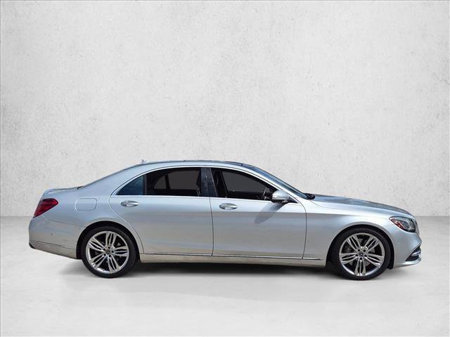 Used 2019 Mercedes-Benz S 560 Sedan image 4