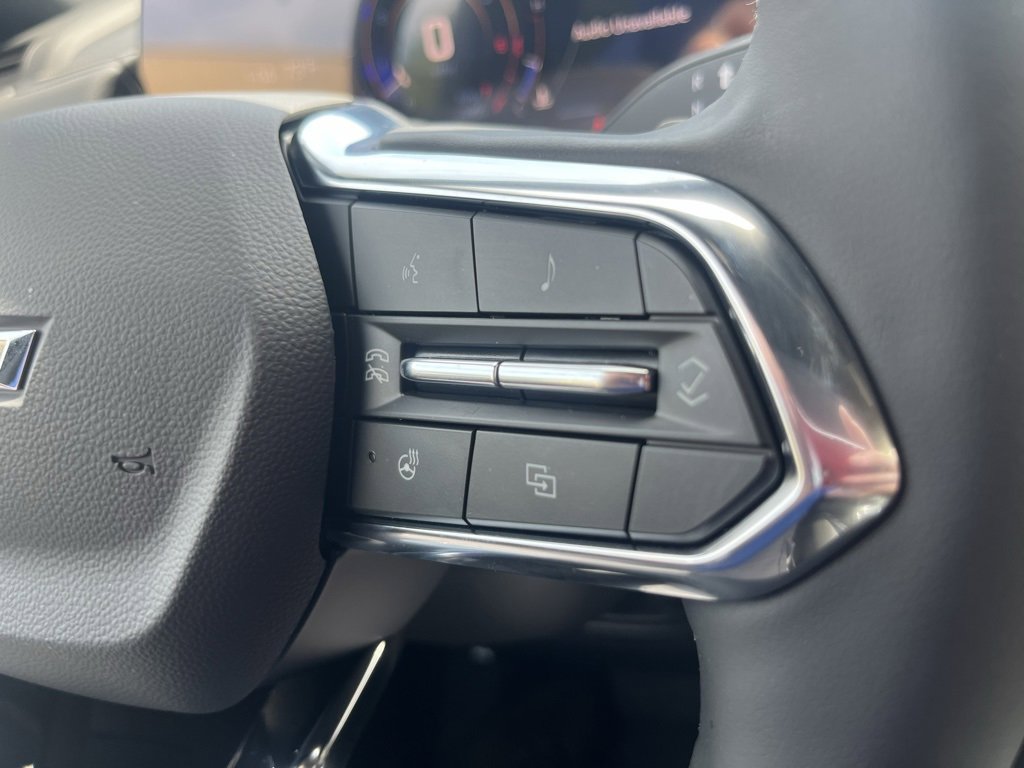 New 2025 Chevrolet Suburban Premier image 25