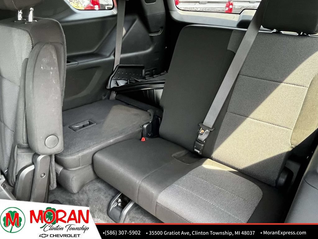 Certified 2023 Chevrolet Traverse LT FWD image 11