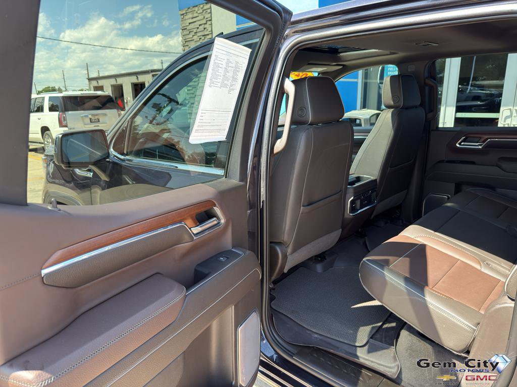 Used 2023 GMC Sierra 1500 Denali w/ Denali Reserve Package image 10