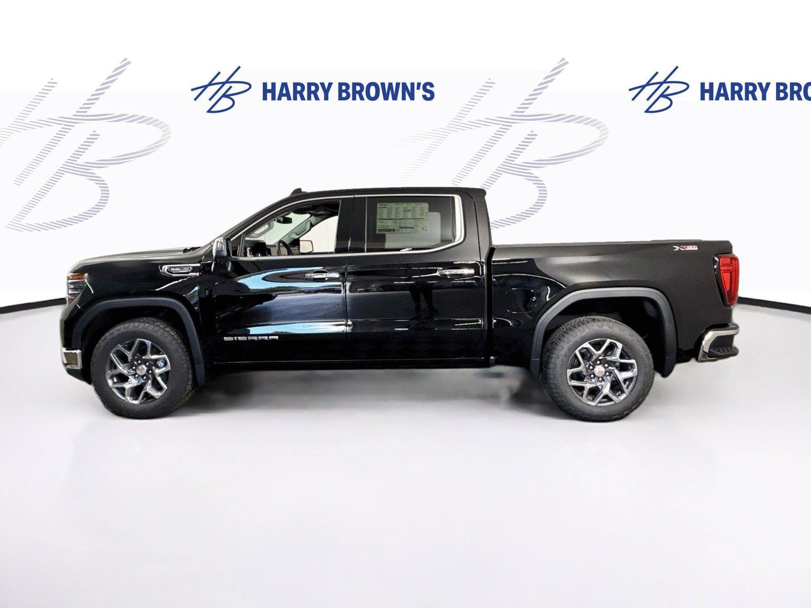 New 2026 GMC Sierra 1500 SLT AWD/4WD image 30