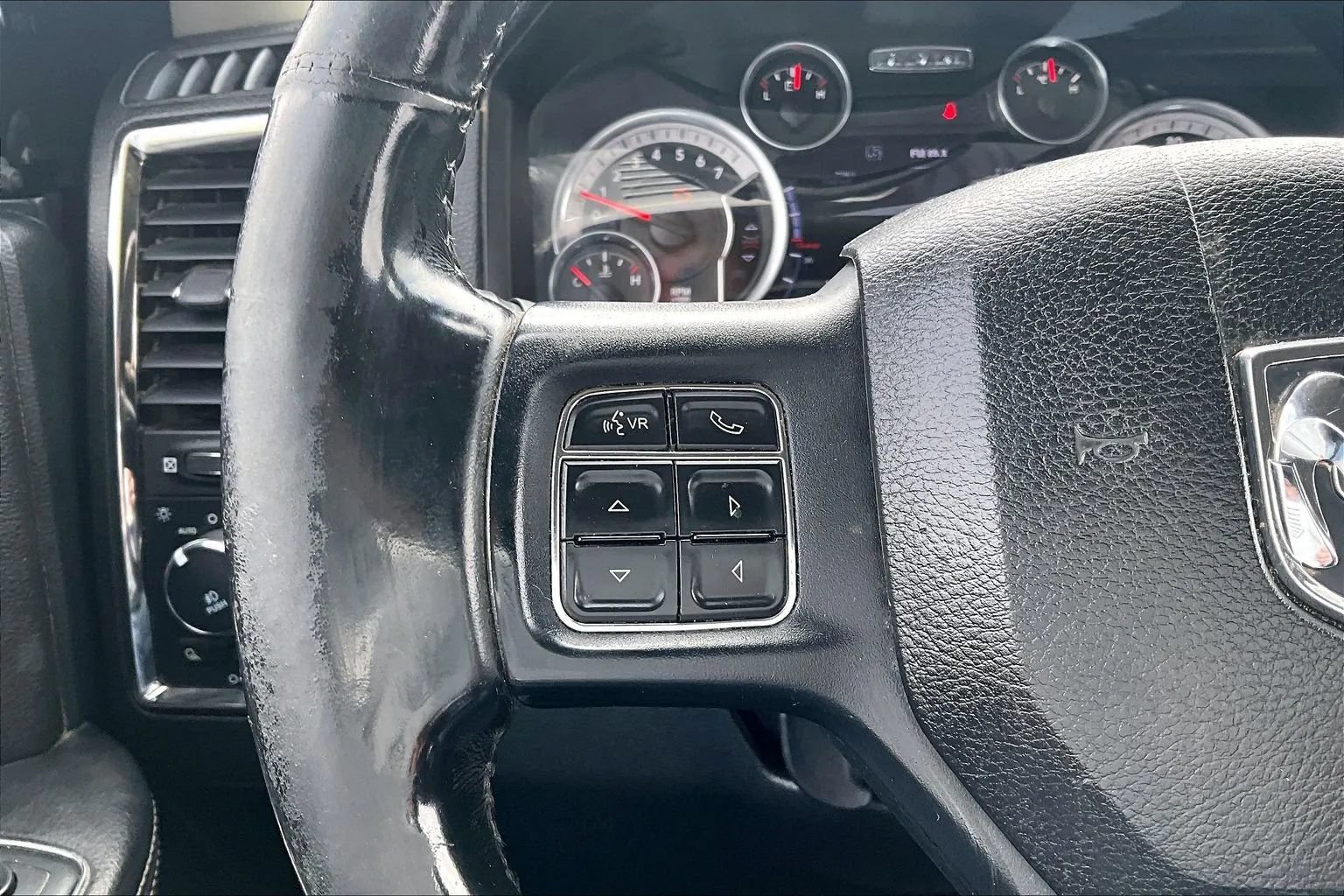 Used 2014 RAM 1500 Sport w/ Sport Premium Group AWD/4WD image 18