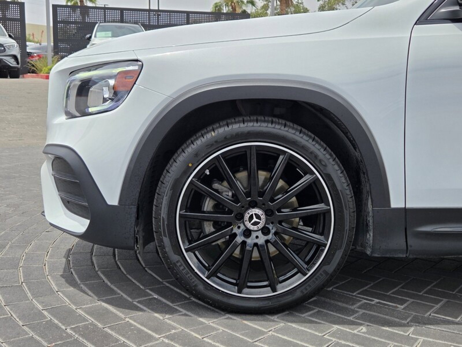 Certified 2022 Mercedes-Benz GLB 250 4MATIC image 12