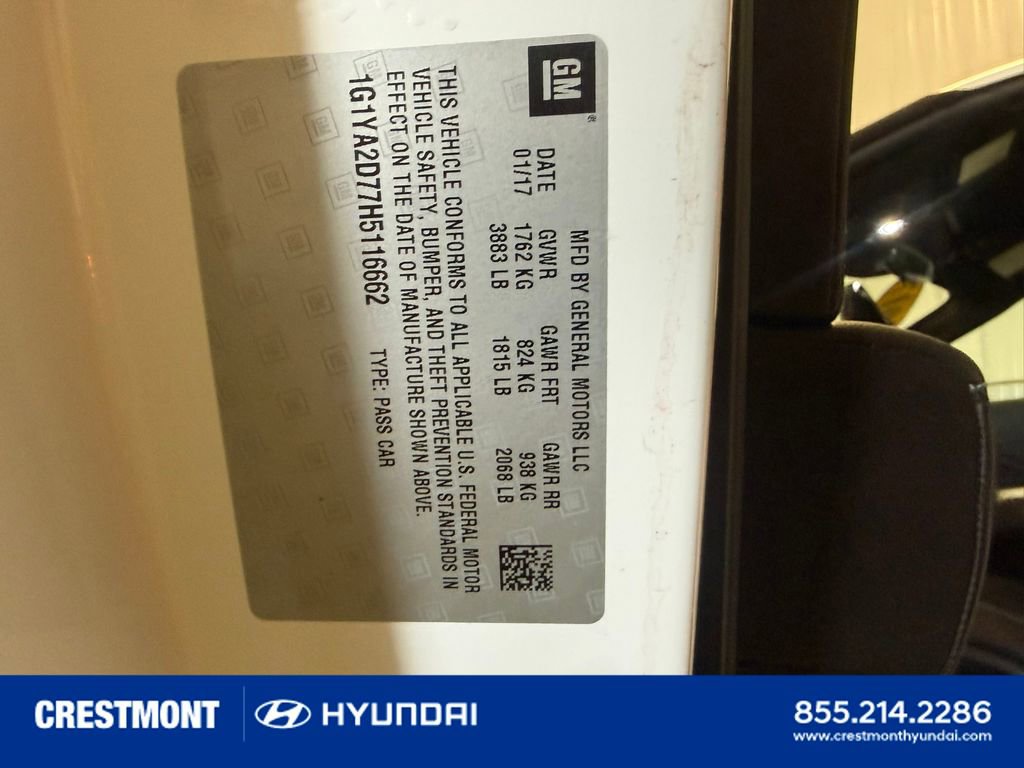 Used 2017 Chevrolet Corvette Stingray Coupe w/ Carbon Flash Badge Package image 37