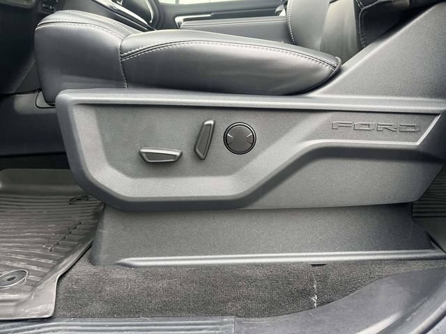 Used 2025 Ford Expedition Platinum w/ Stealth Performance Package AWD/4WD image 19