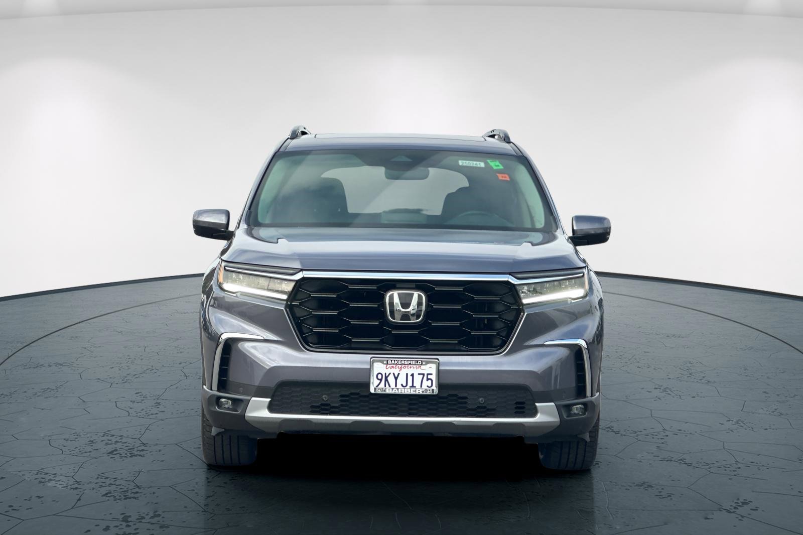 Certified 2024 Honda Pilot Touring image 9