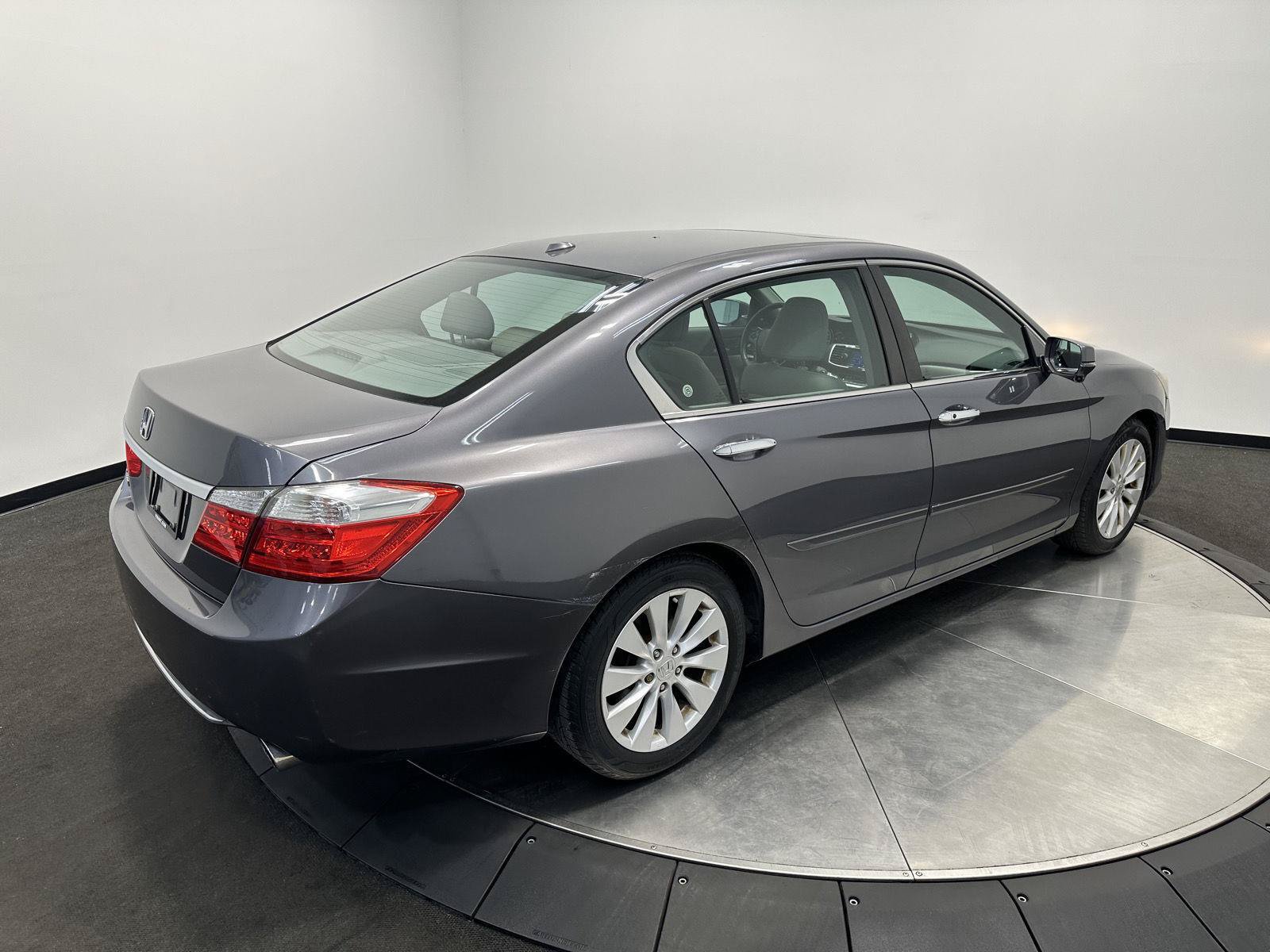 Used 2013 Honda Accord EX-L image 7
