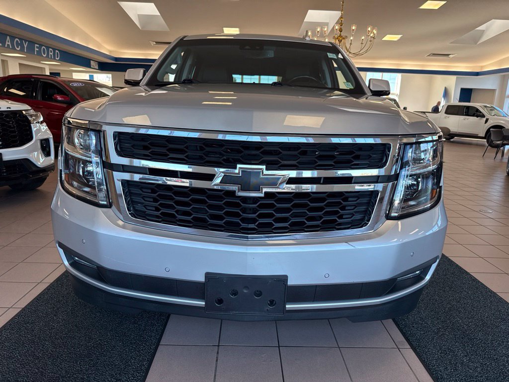 Used 2019 Chevrolet Tahoe LT w/ Luxury Package AWD/4WD image 6