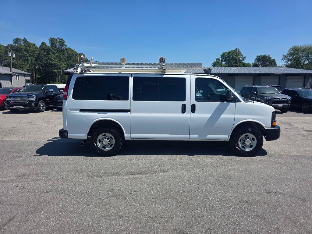 Used 2014 Chevrolet Express 2500 RWD image 4