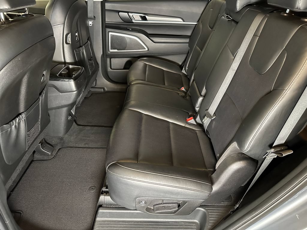 Used 2022 Kia Telluride LX AWD/4WD image 21