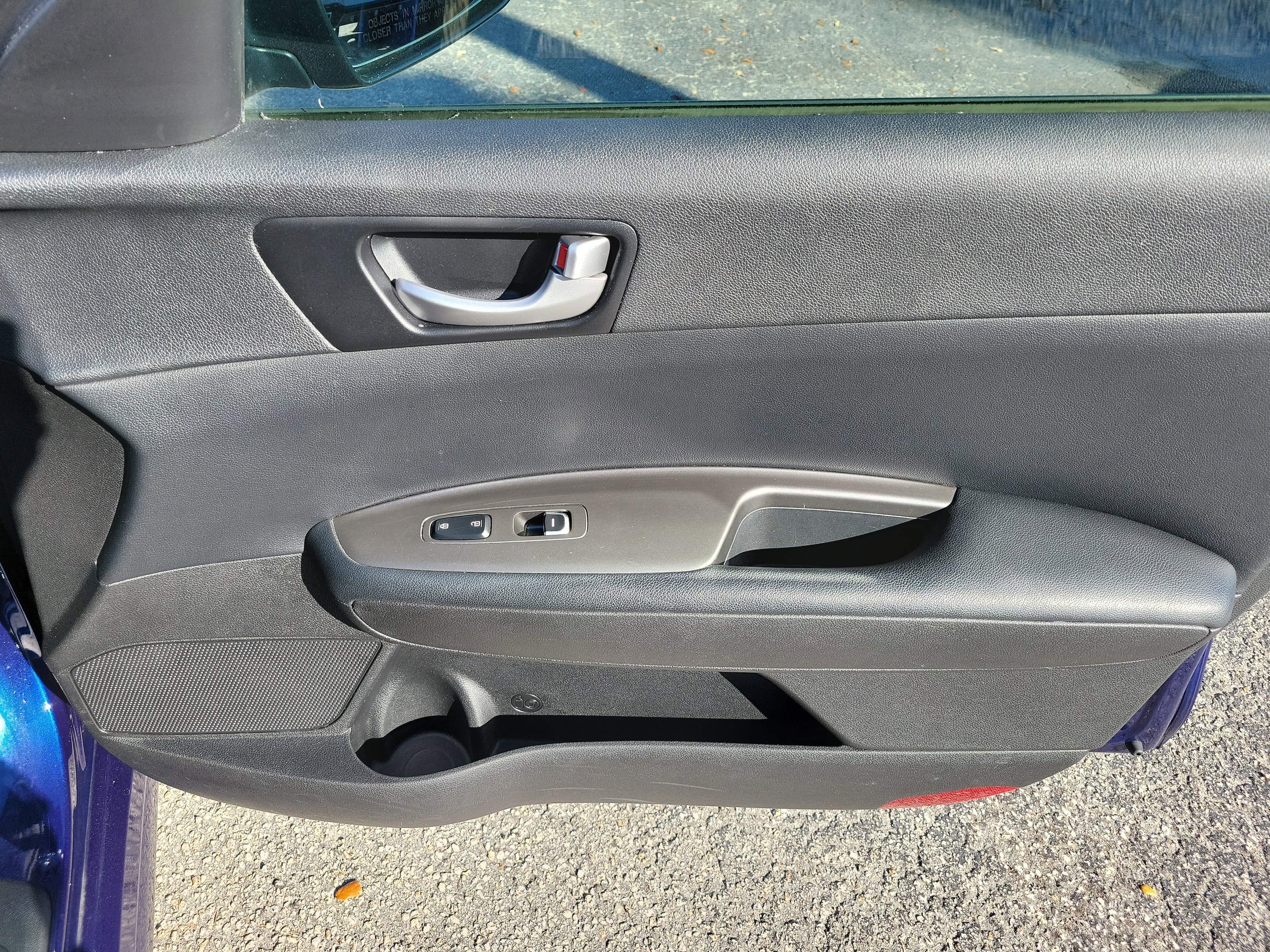 Used 2019 Kia Optima LX image 10