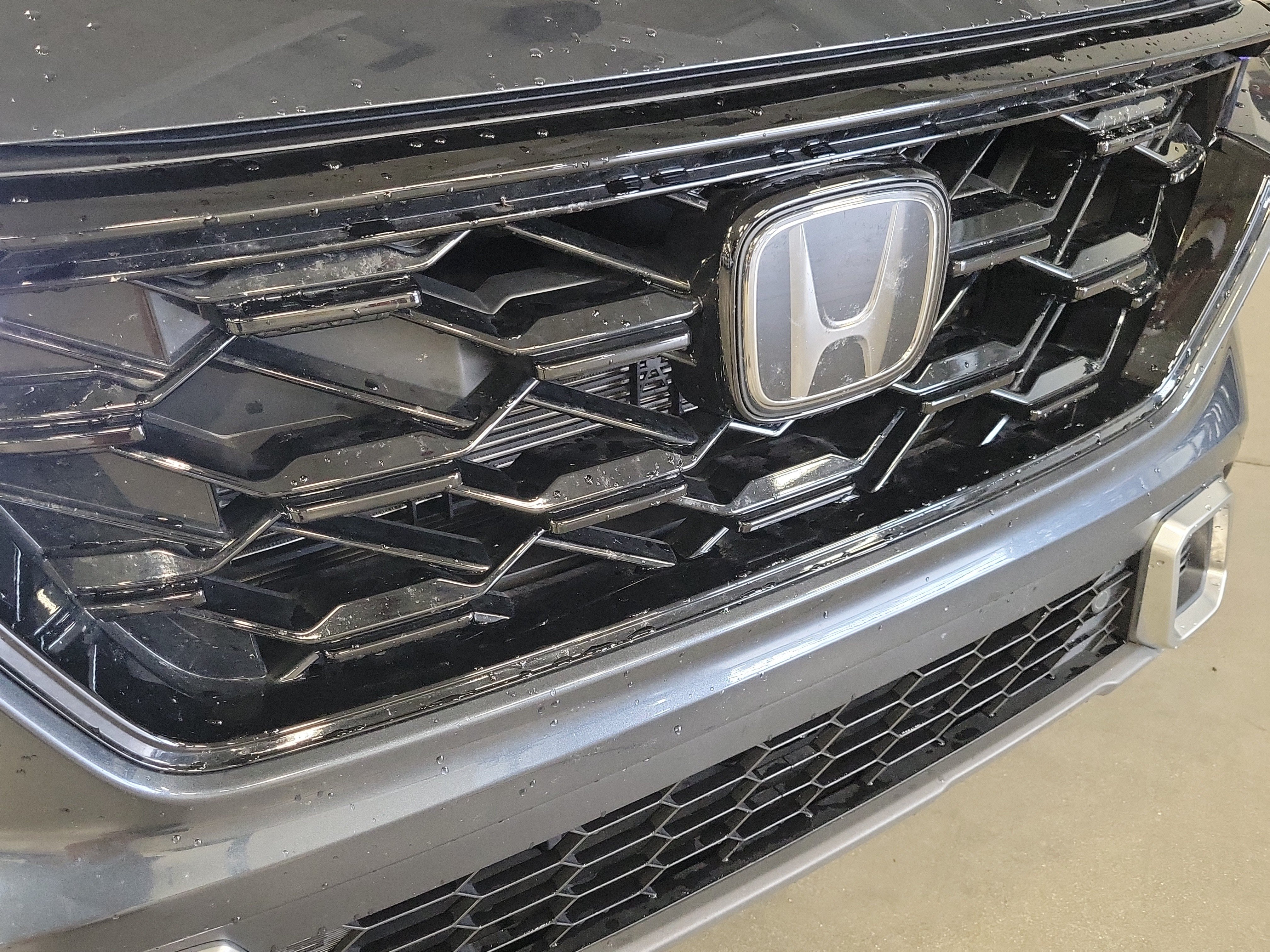 Used 2025 Honda CR-V Sport Touring image 14