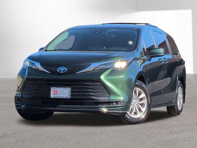 Certified 2024 Toyota Sienna LE