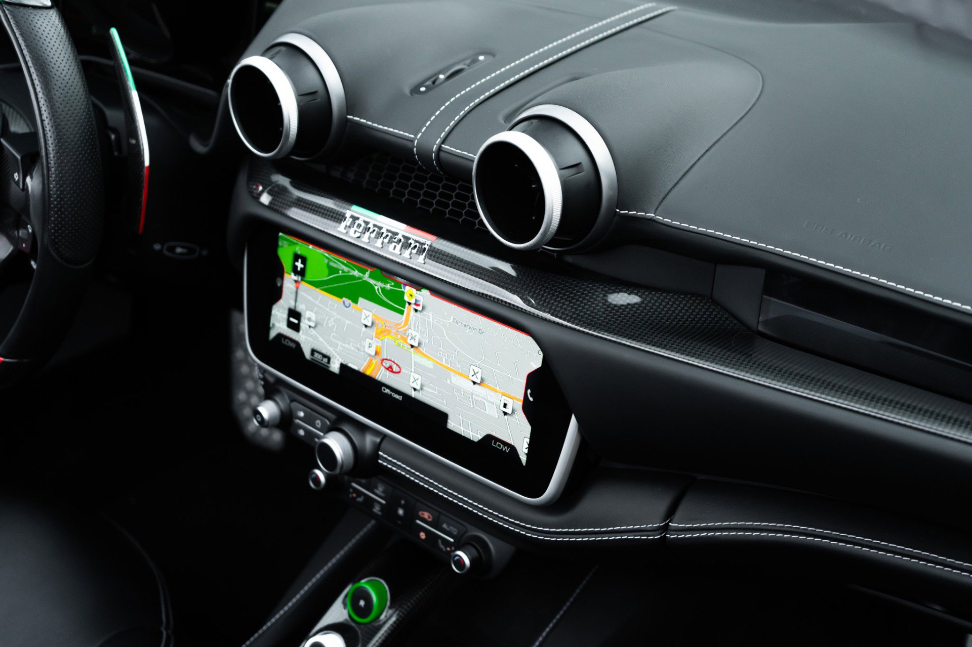 Used 2019 Ferrari Portofino image 34