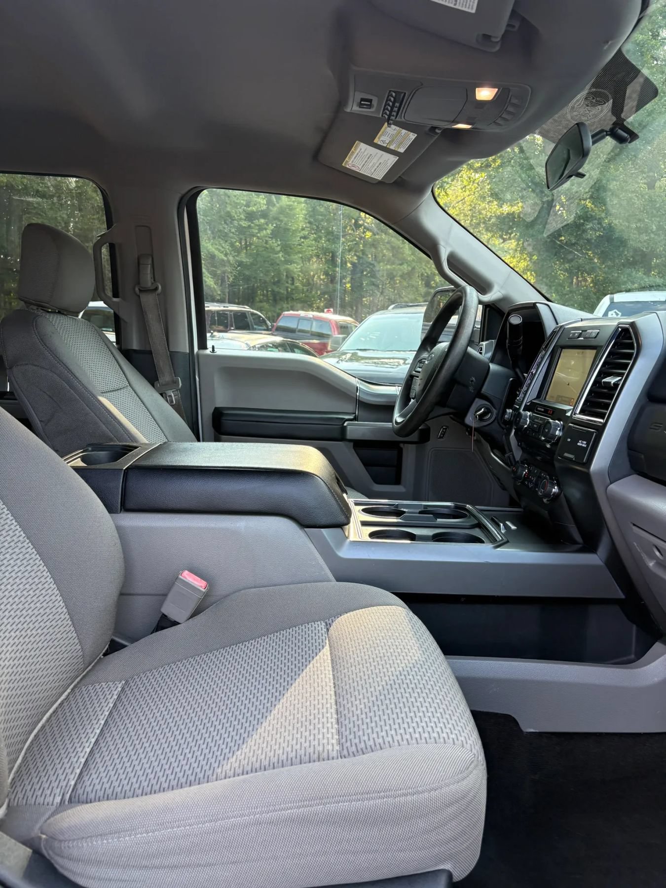 Used 2018 Ford F250 XLT w/ XLT Premium Package AWD/4WD image 37