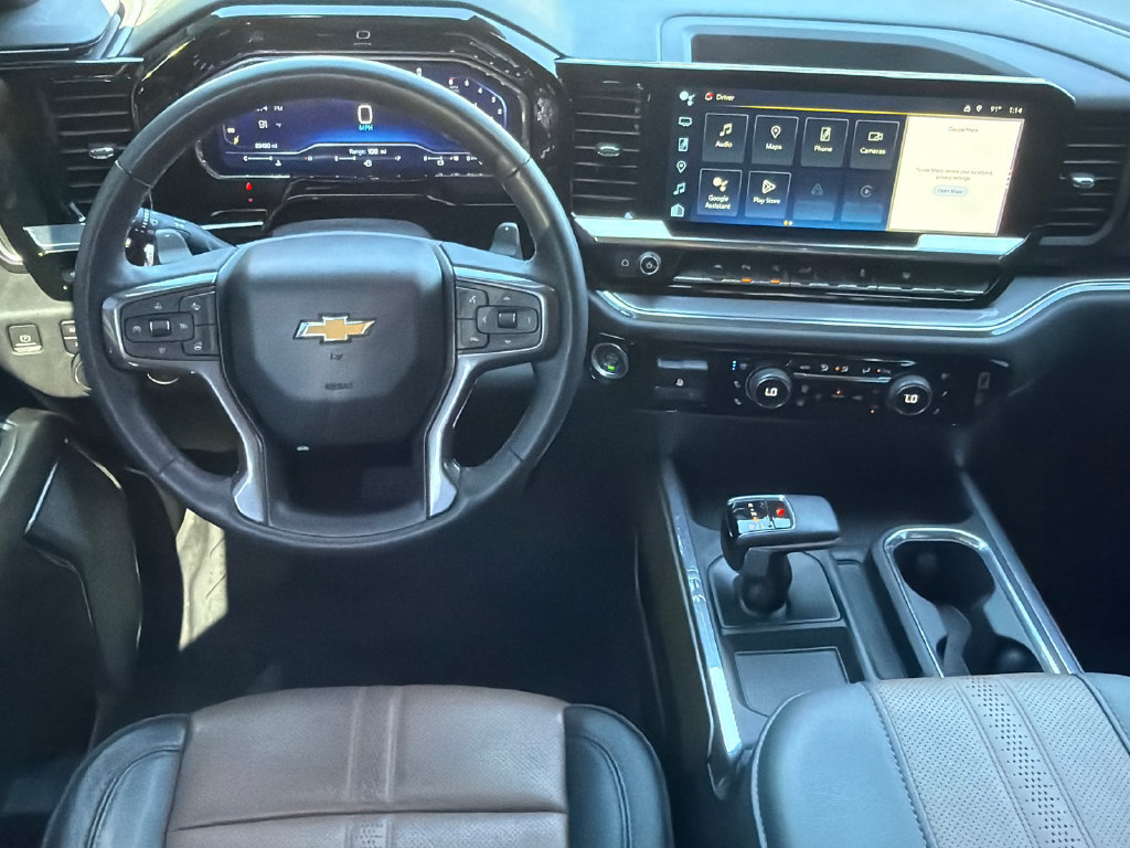 Used 2023 Chevrolet Silverado 1500 High Country w/ High Country Premium Package AWD/4WD image 23