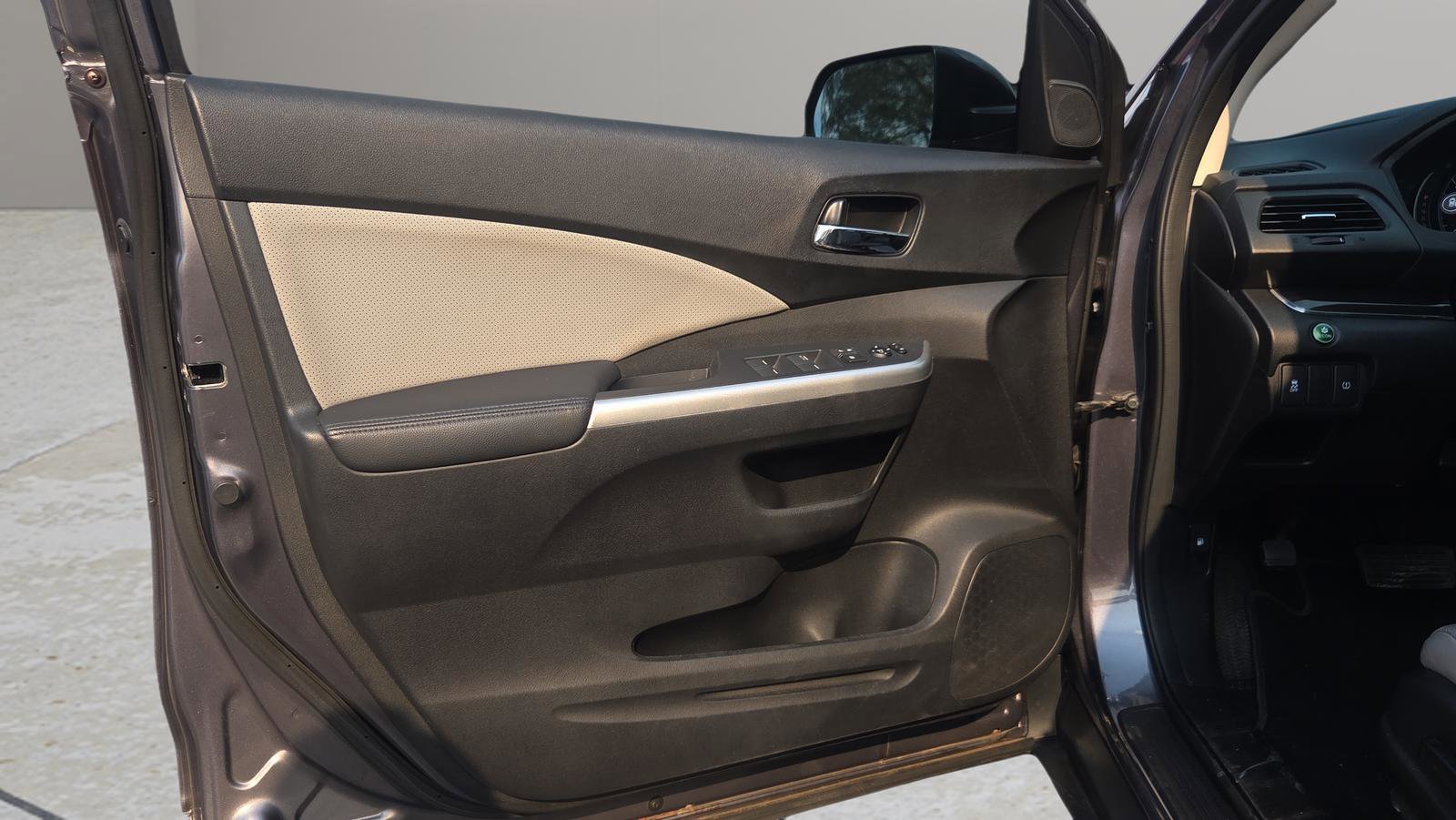 Used 2016 Honda CR-V EX-L image 29