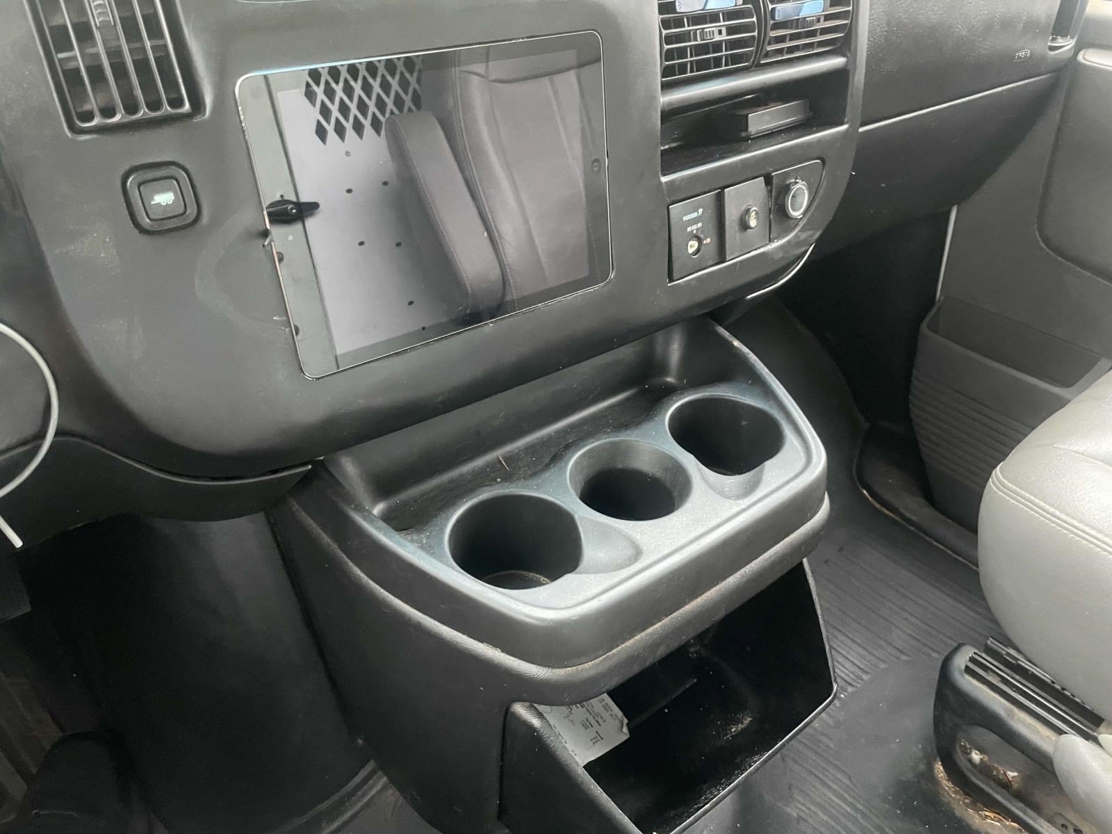 Used 2016 GMC Savana 2500 RWD image 21