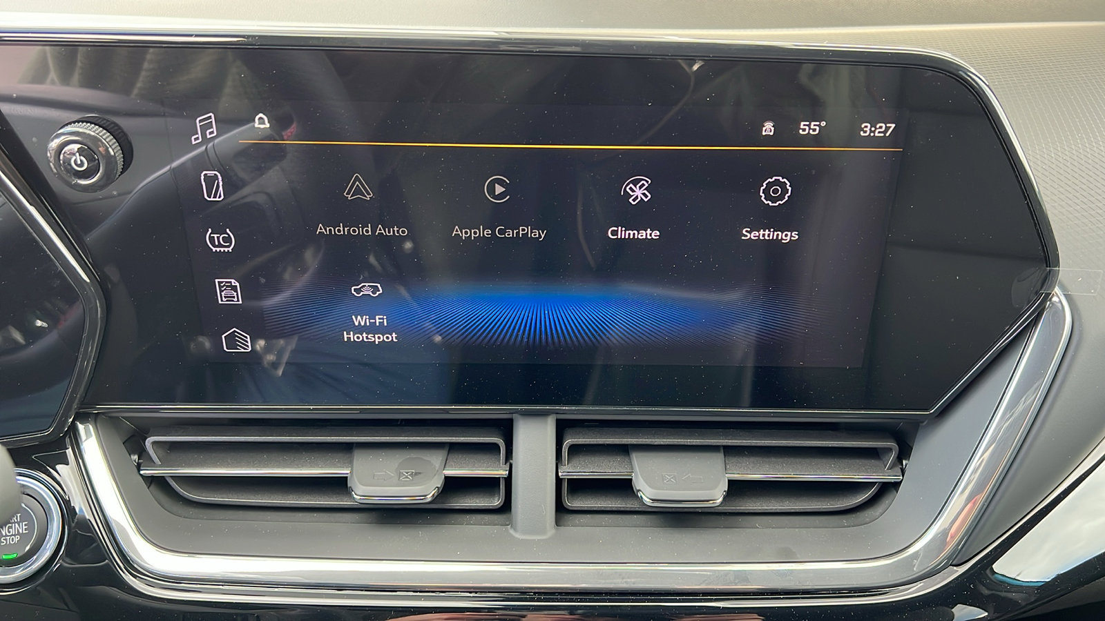 New 2025 Chevrolet Trax RS w/ Driver Confidence Package image 22