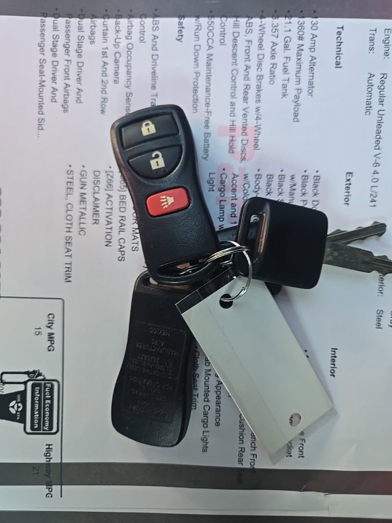 Used 2018 Nissan Frontier SV image 31