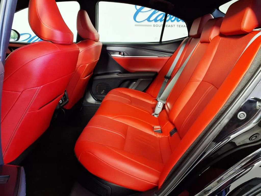 Used 2025 Toyota Camry XSE w/ Premium Package FWD image 8