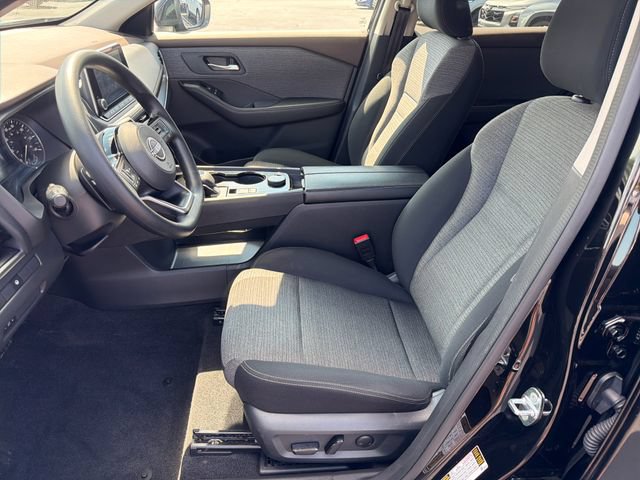Used 2022 Nissan Rogue SV AWD/4WD image 9