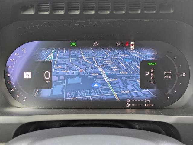 Used 2025 Volvo XC90 T8 Ultra w/ Protection Package Premier image 16